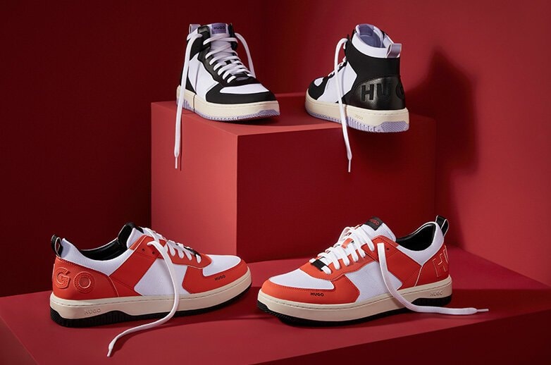 SNEAKERS
